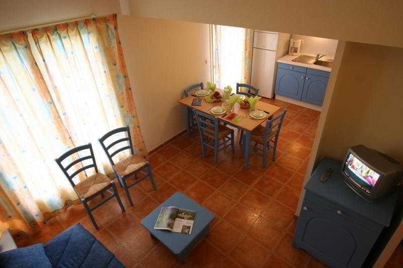 Lagrange Vacances Les Mazets De Gaujac Gaujac (Gard) Exterior foto