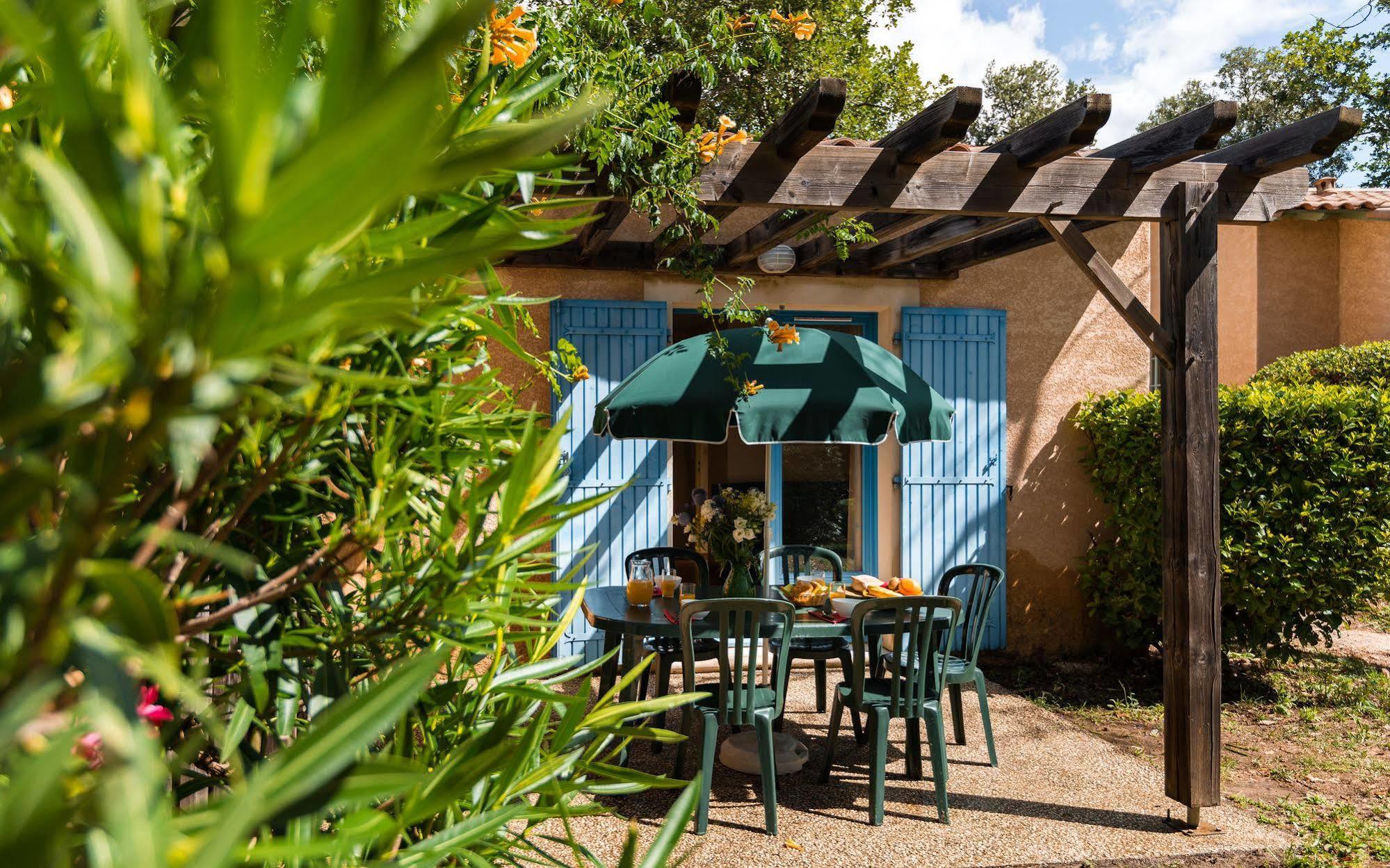 Lagrange Vacances Les Mazets De Gaujac Gaujac (Gard) Exterior foto